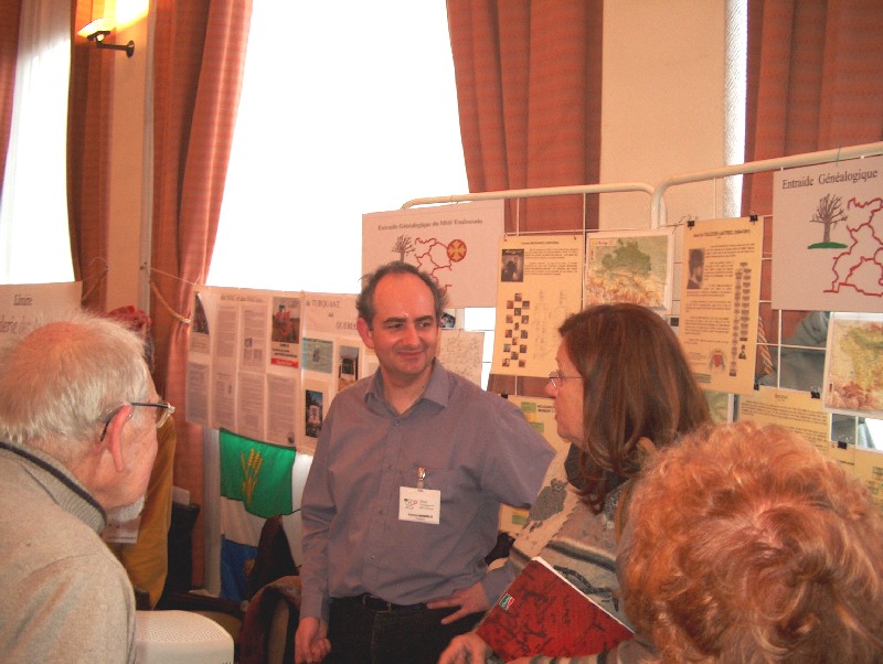 Le stand de l'EGMT et son président, Fabrice Andrieux