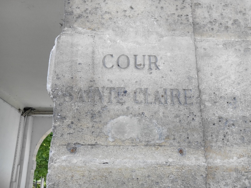 Fichier:Cour sainte-claire.jpg